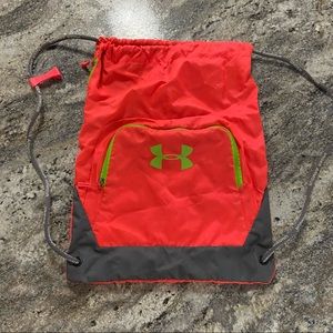 Under armour drawstring bag